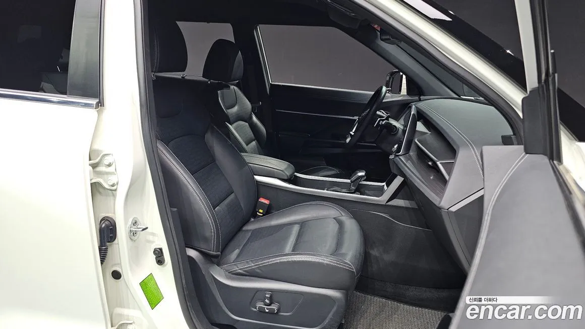 KG Mobility (Ssangyong) Torres — фото 9