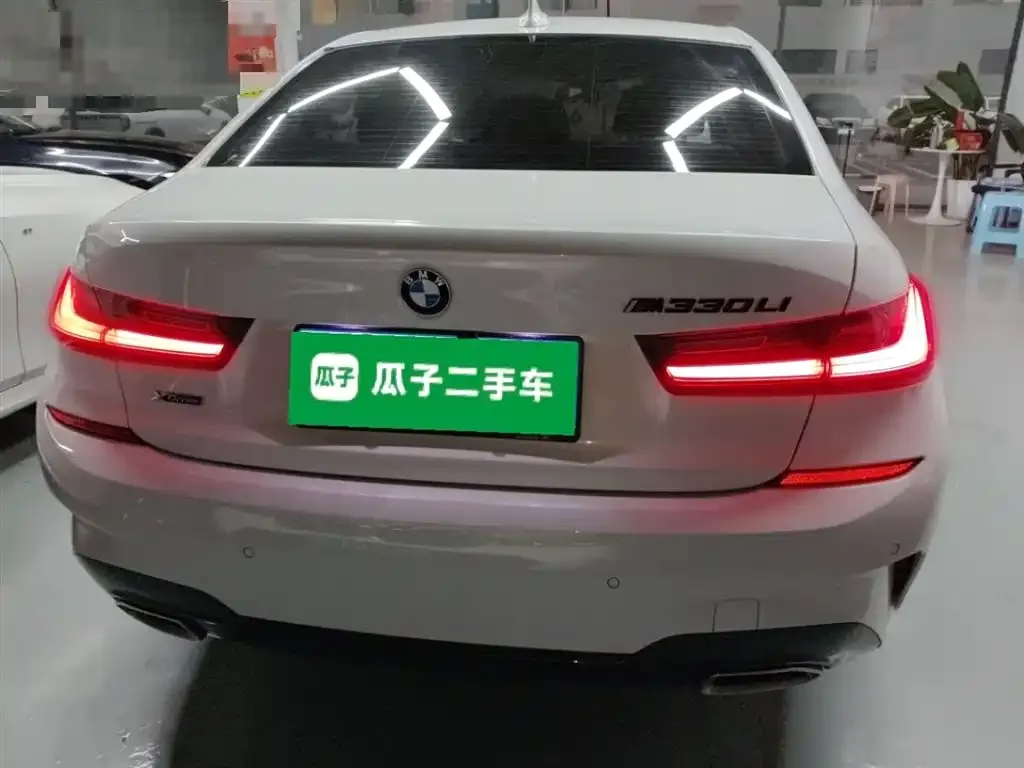 BMW 3 Series 2021 из CN, фото 3