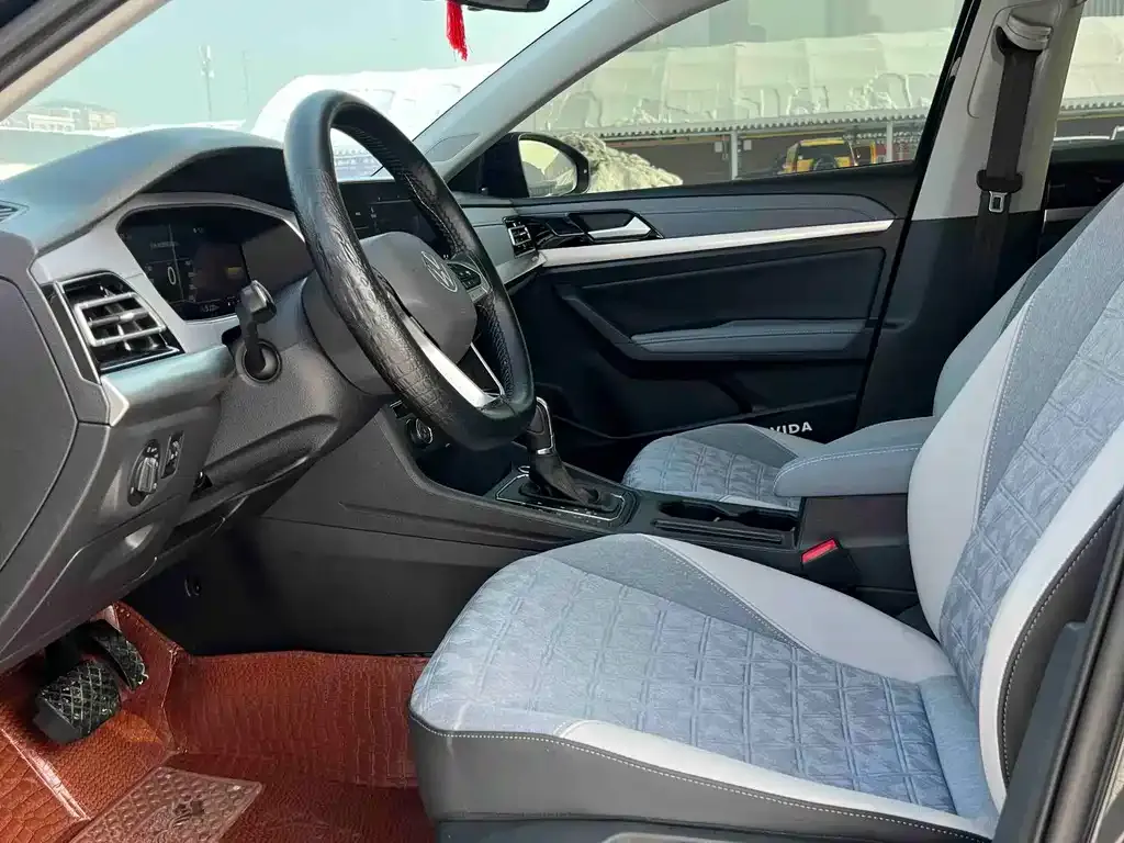 Volkswagen Lavida 2023 из CN, фото 4