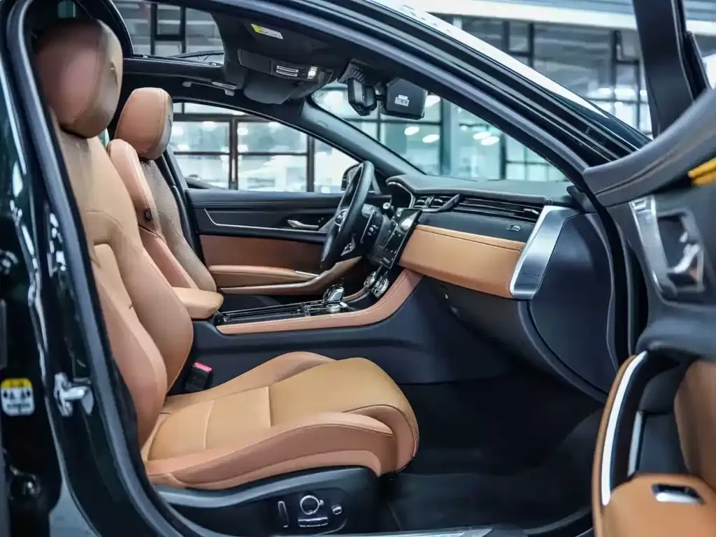 Jaguar XFL 2024 из CN, фото 2