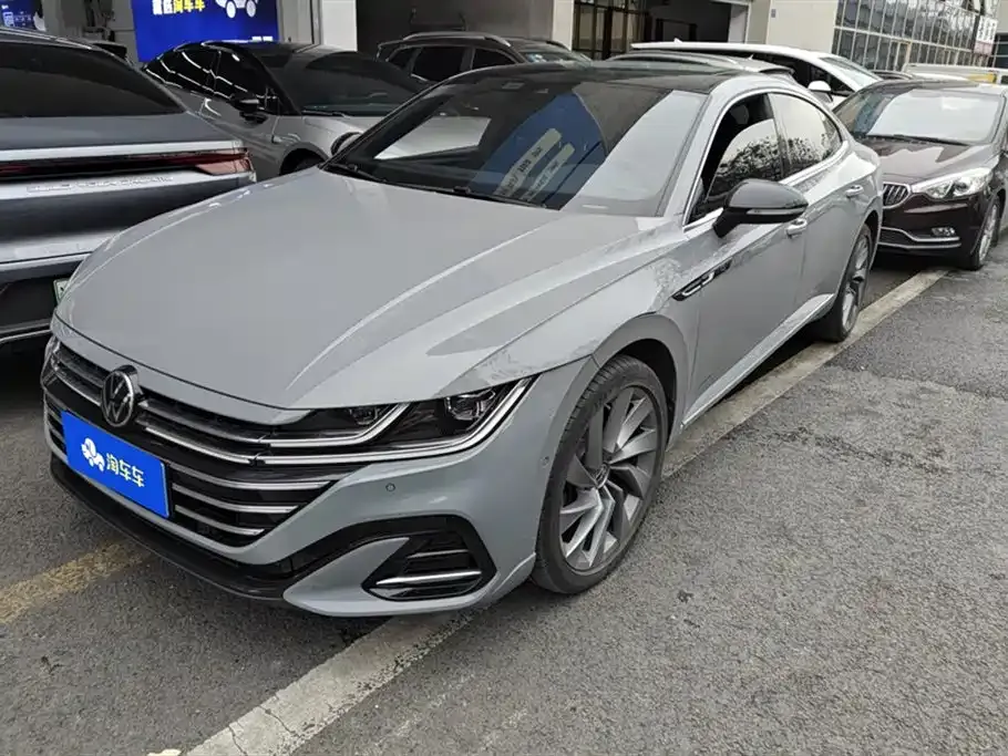Volkswagen CC 2024 из CN, фото 1