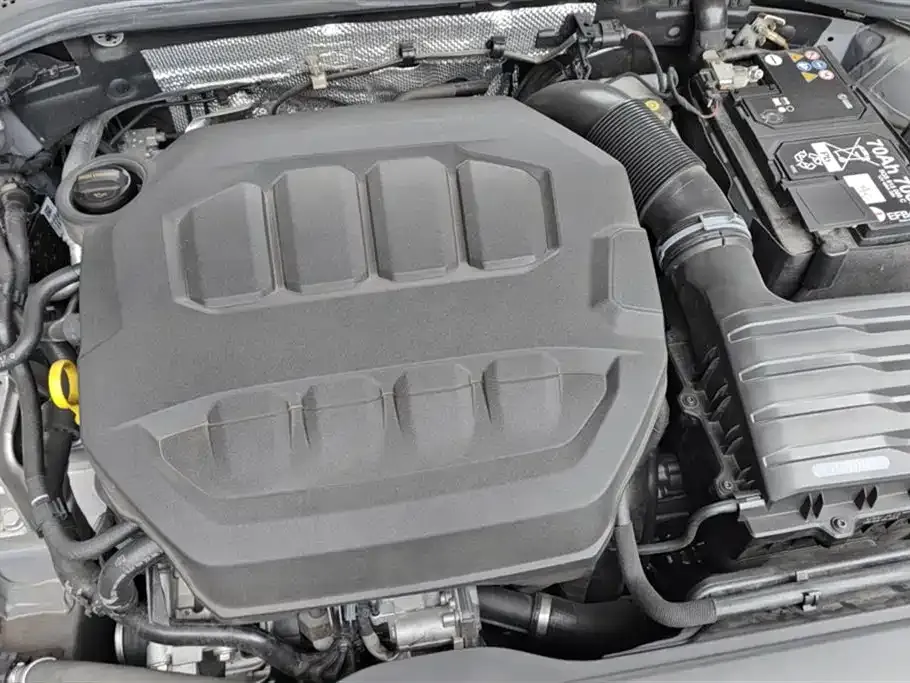 Volkswagen CC 2024 из CN, фото 8