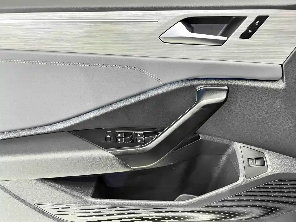 Volkswagen Sagitar 2022 из CN, фото 3