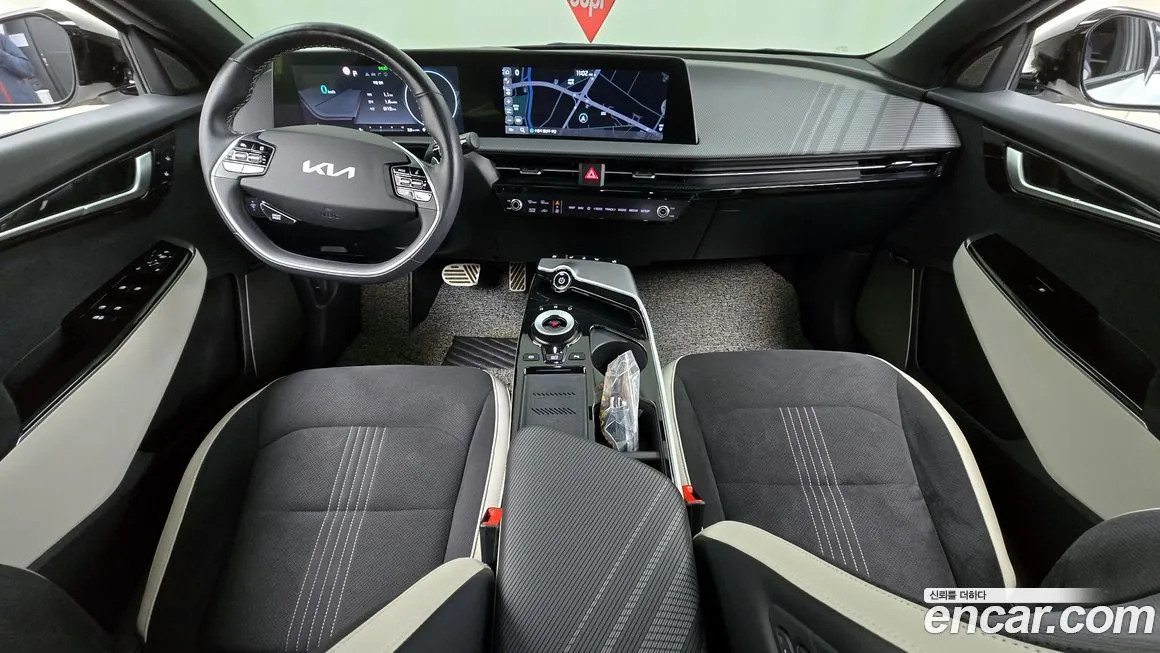 Kia EV6 — фото 7