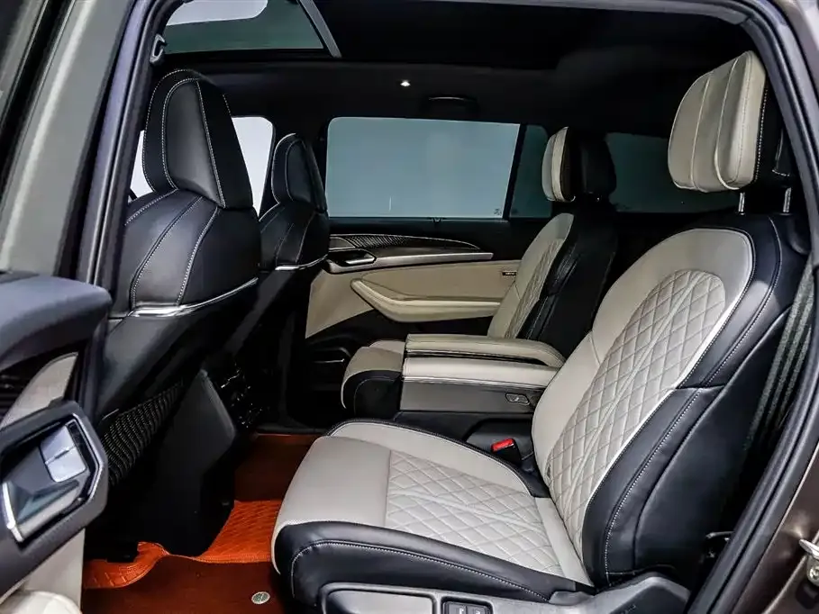 Audi Q6 2023 из CN, фото 6