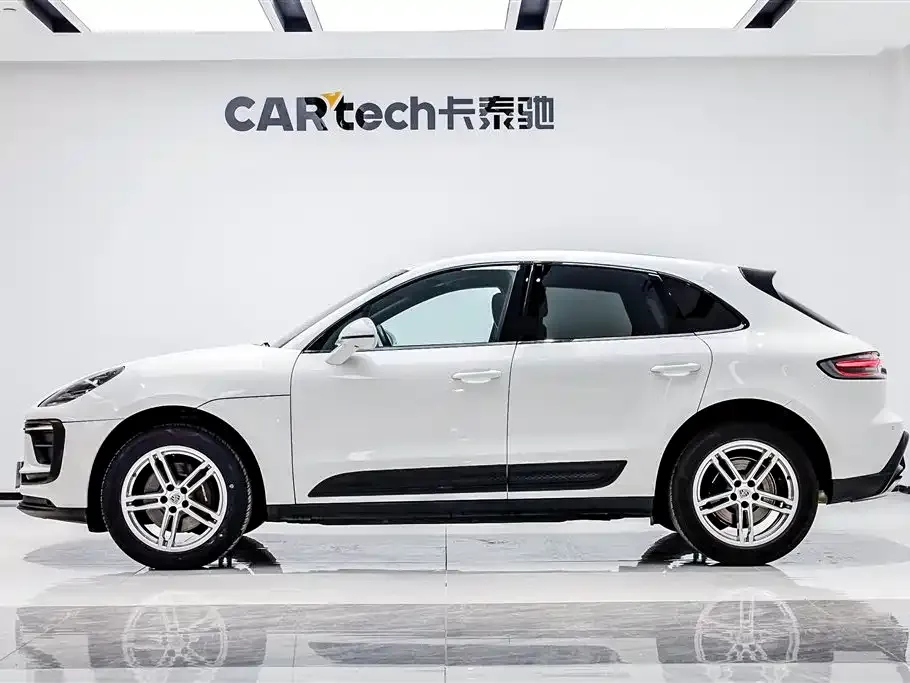 Porsche Macan 2023 из CN, фото 2