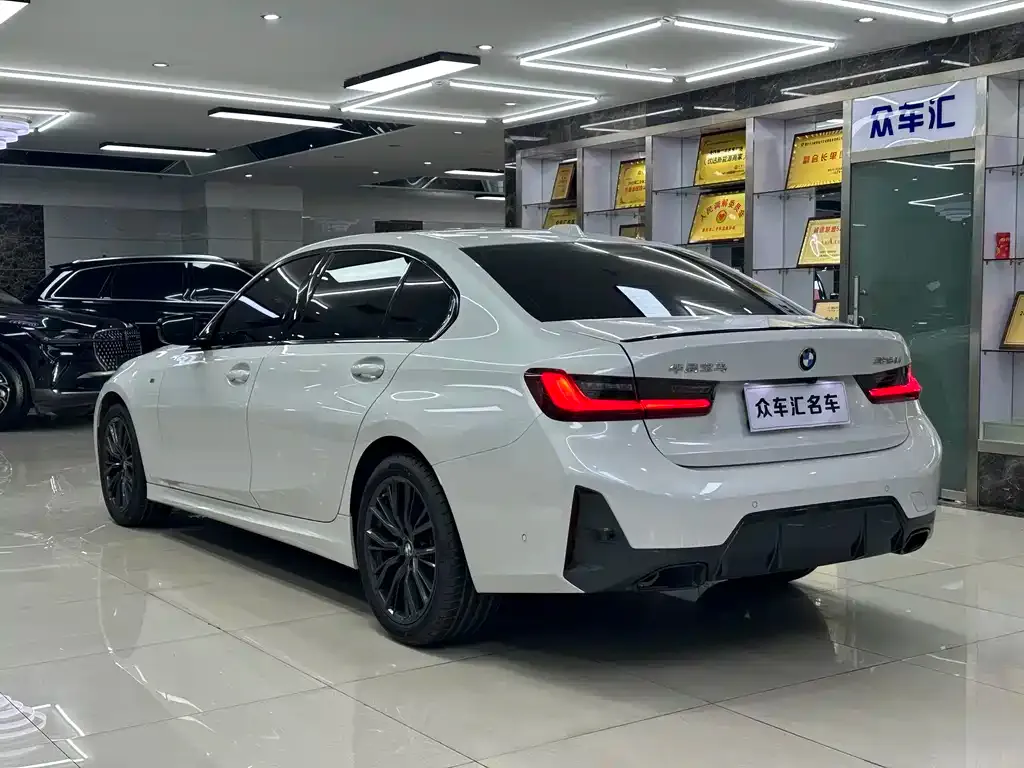 BMW 3 Series 2024 из CN, фото 10