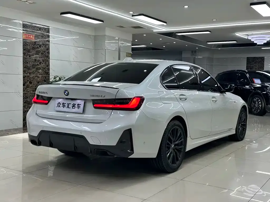 BMW 3 Series 2024 из CN, фото 9