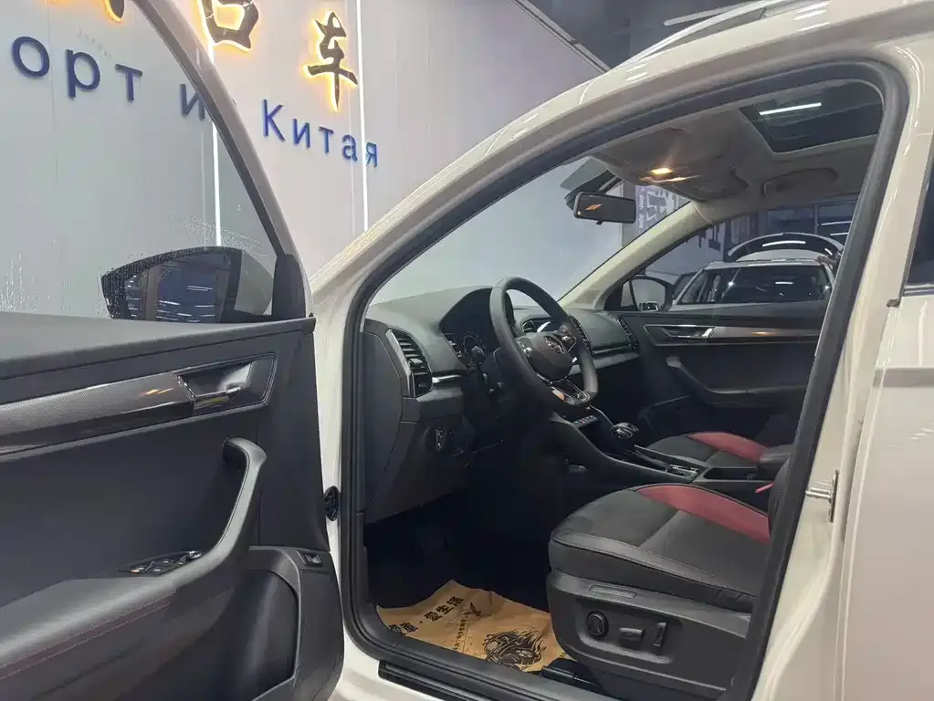 Skoda Karoq 2022 из CN, фото 6