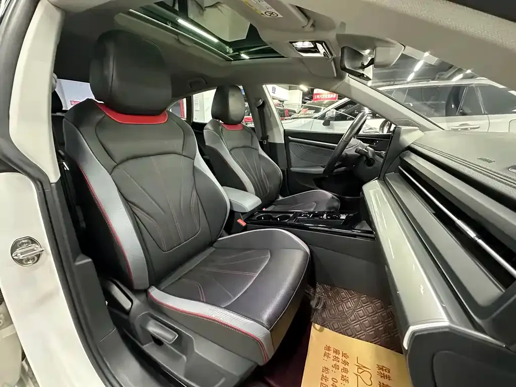 Volkswagen Lamando 2022 из CN, фото 2