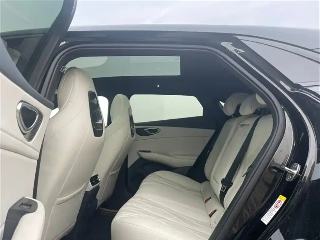 BYD Seal 06GT 2025 из CN, фото 2