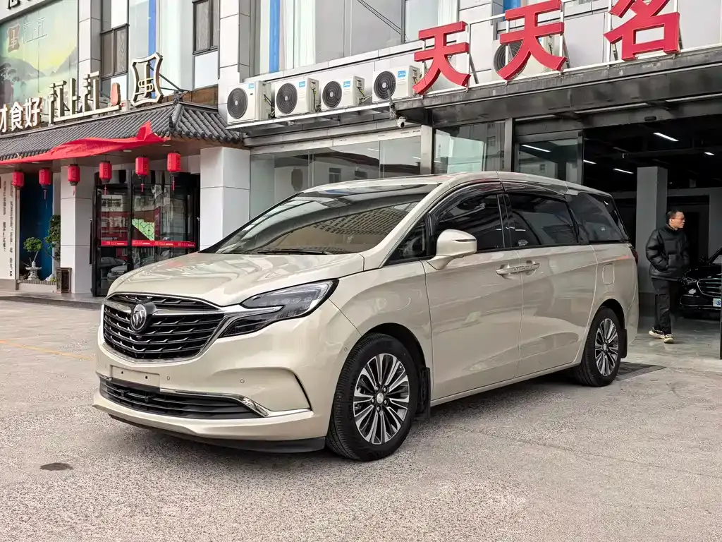 Buick GL8 2021 из CN, фото 1