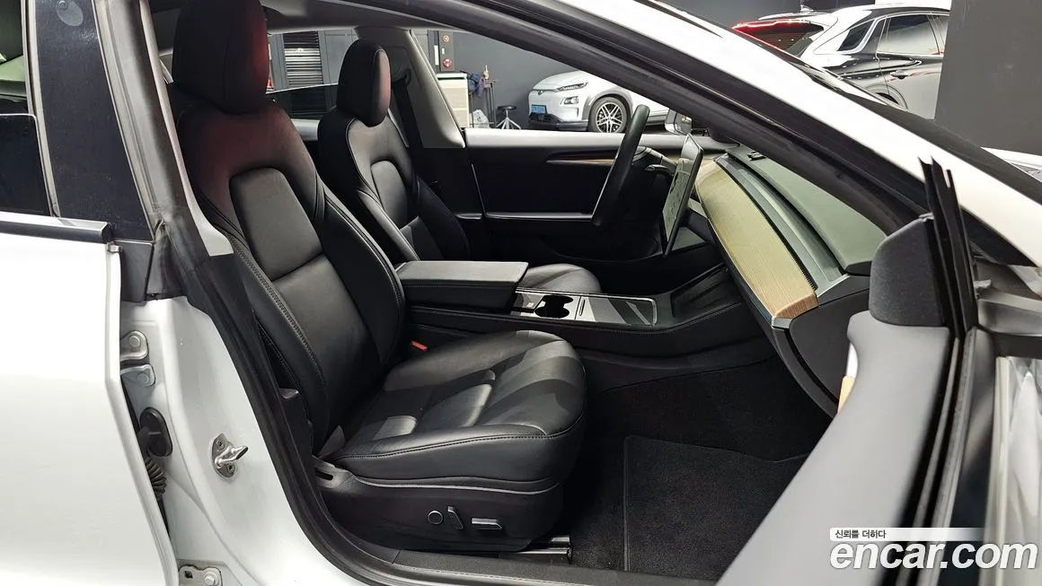 Tesla Model 3 2021 из KR, фото 7