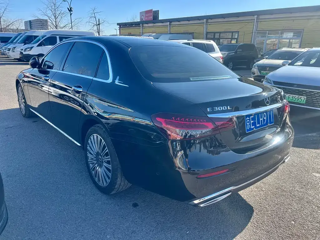 Mercedes-Benz E-Class 2022 из CN, фото 2