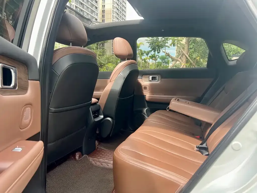 Wuling Xingguang S 2025 из CN, фото 2
