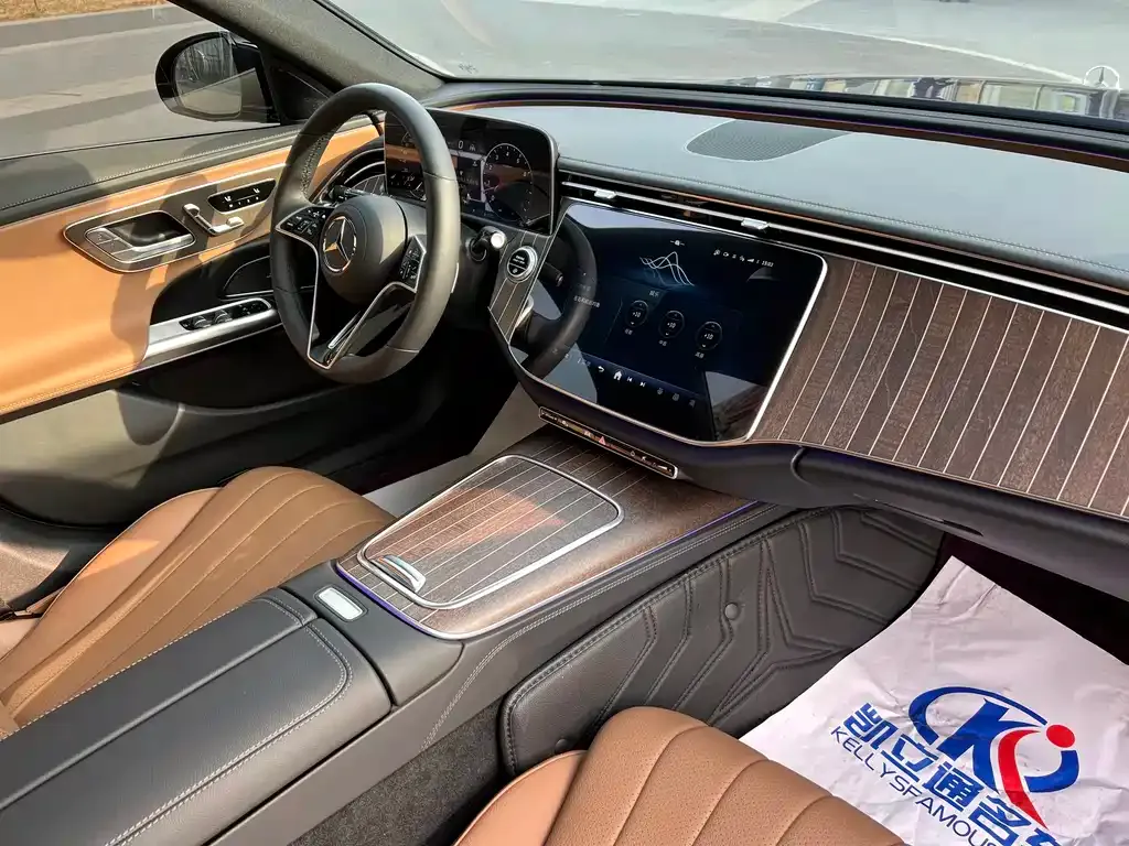 Mercedes-Benz E-Class 2024 из CN, фото 8