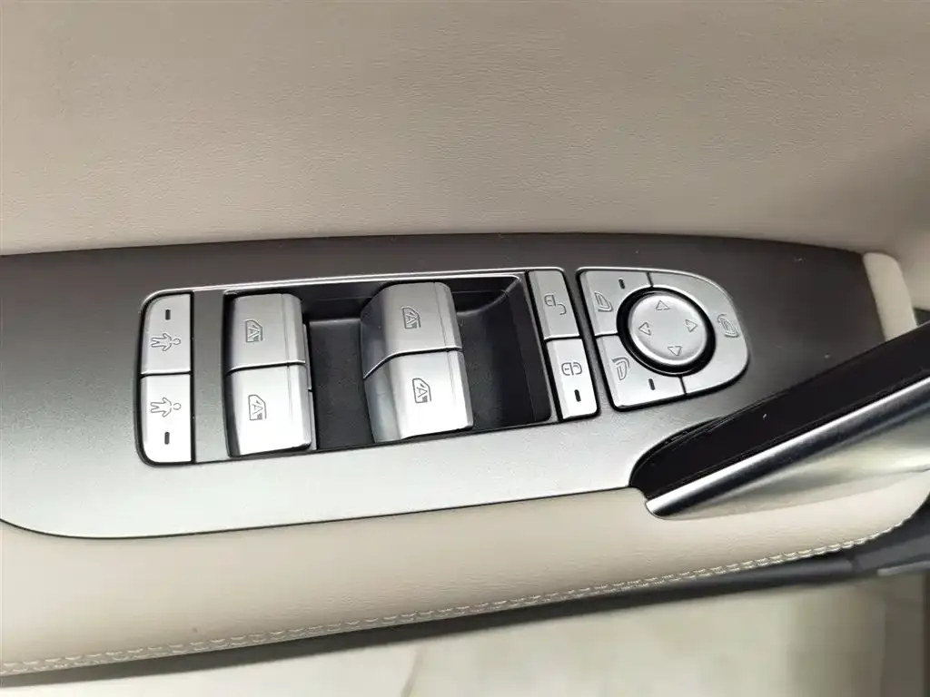 BYD Tang New Energy 2025 из CN, фото 6