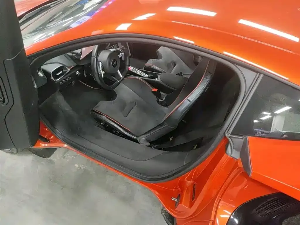 McLaren Artura 2023 из CN, фото 3