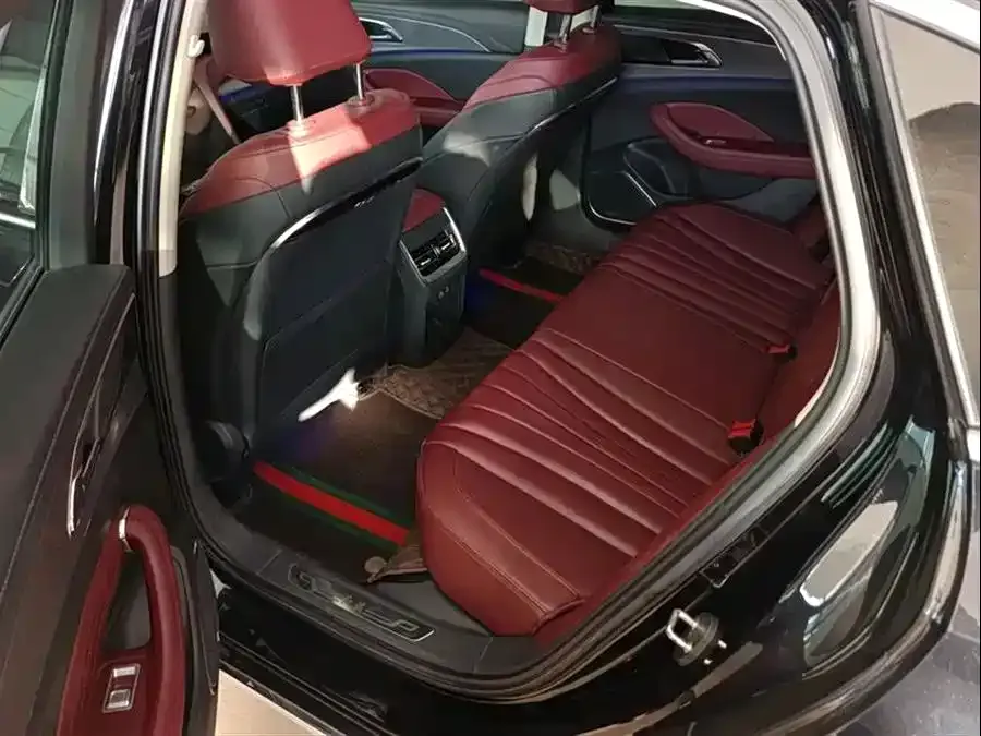 Hongqi H5 2024 из CN, фото 7