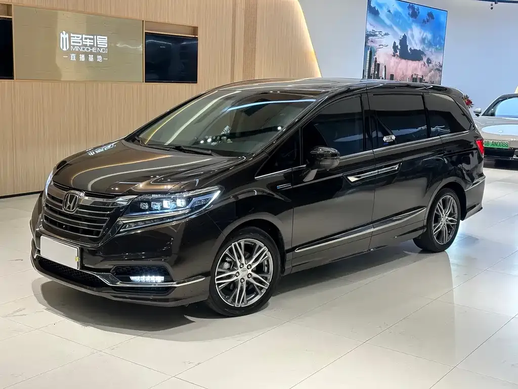 Honda Elysion 2021 из CN, фото 1