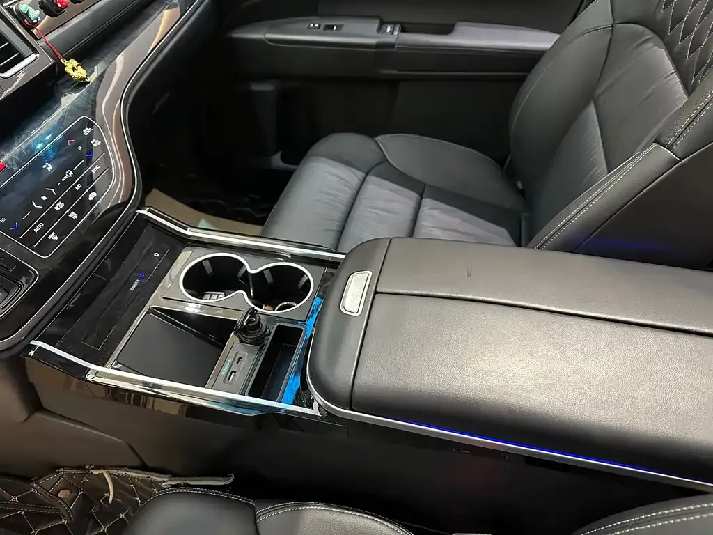 Honda Elysion 2021 из CN, фото 10