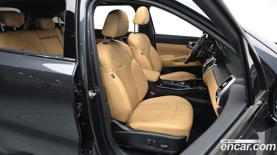 Kia Sorento — фото 9