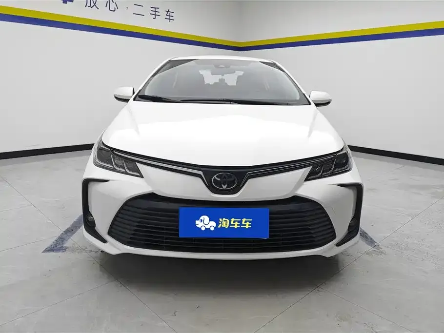 Toyota Corolla 2023 из CN, фото 3