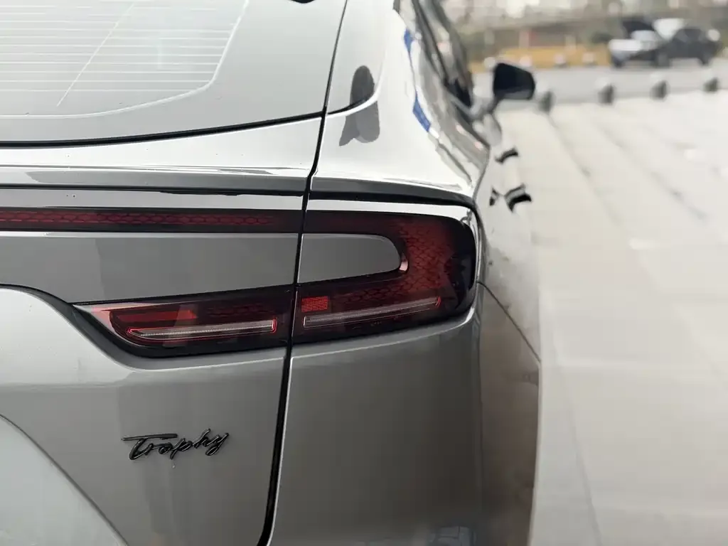 Ford Mondeo 2025 из CN, фото 3