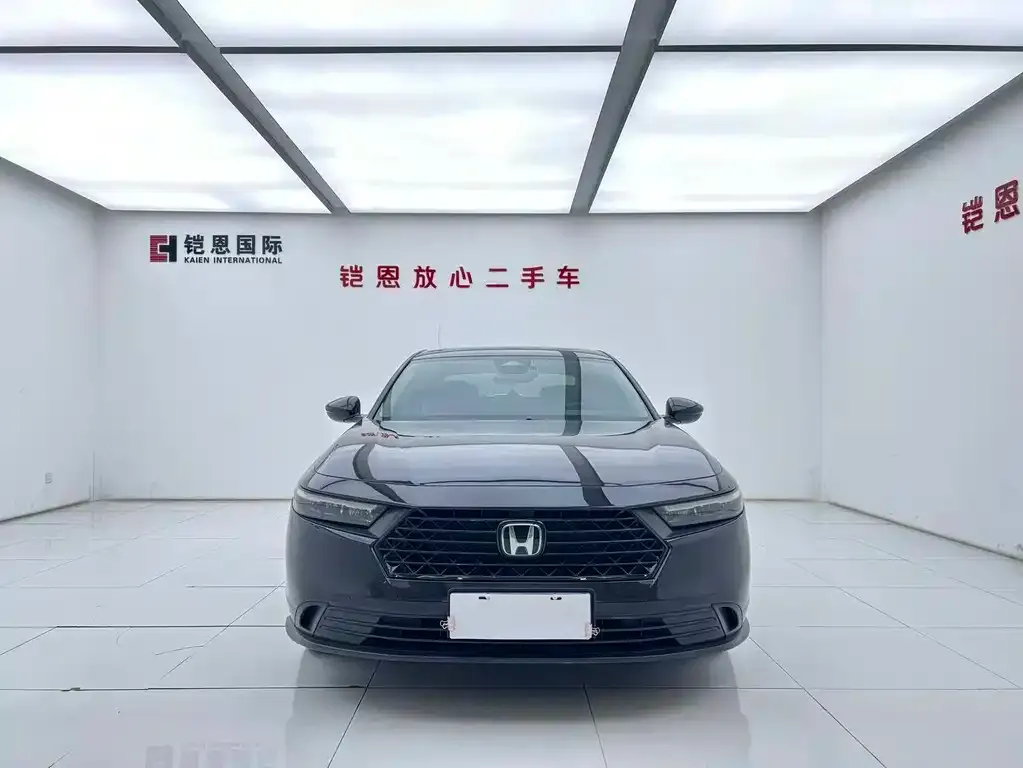 Honda Accord — фото 4