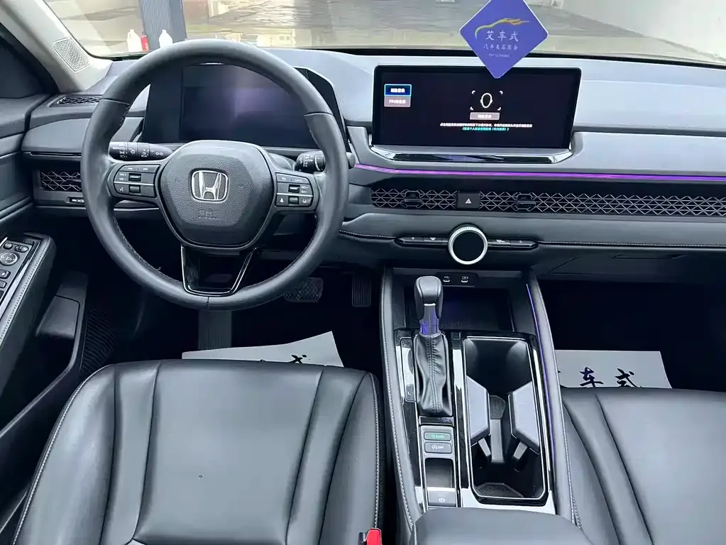 Honda Accord — фото 3