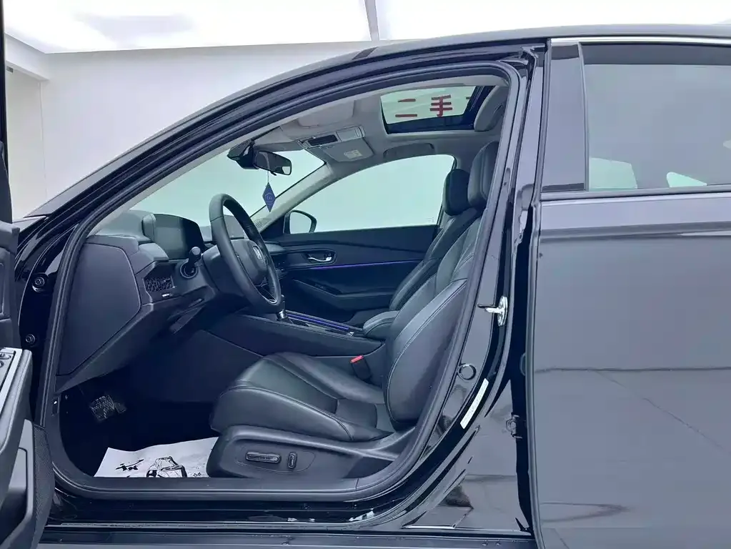 Honda Accord — фото 2