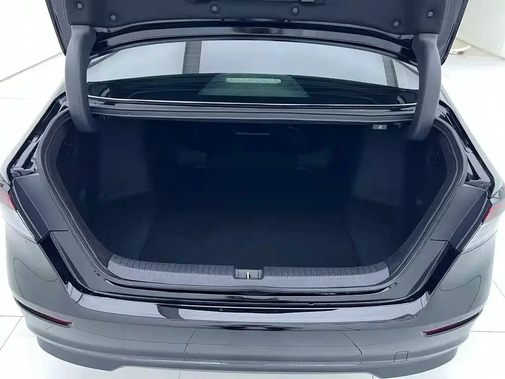 Honda Accord — фото 10