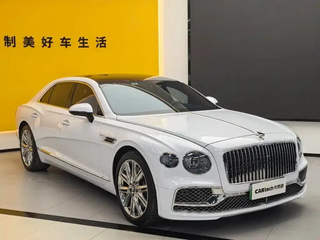 Bentley Flying Spur PHEV 2022 из CN, фото 4