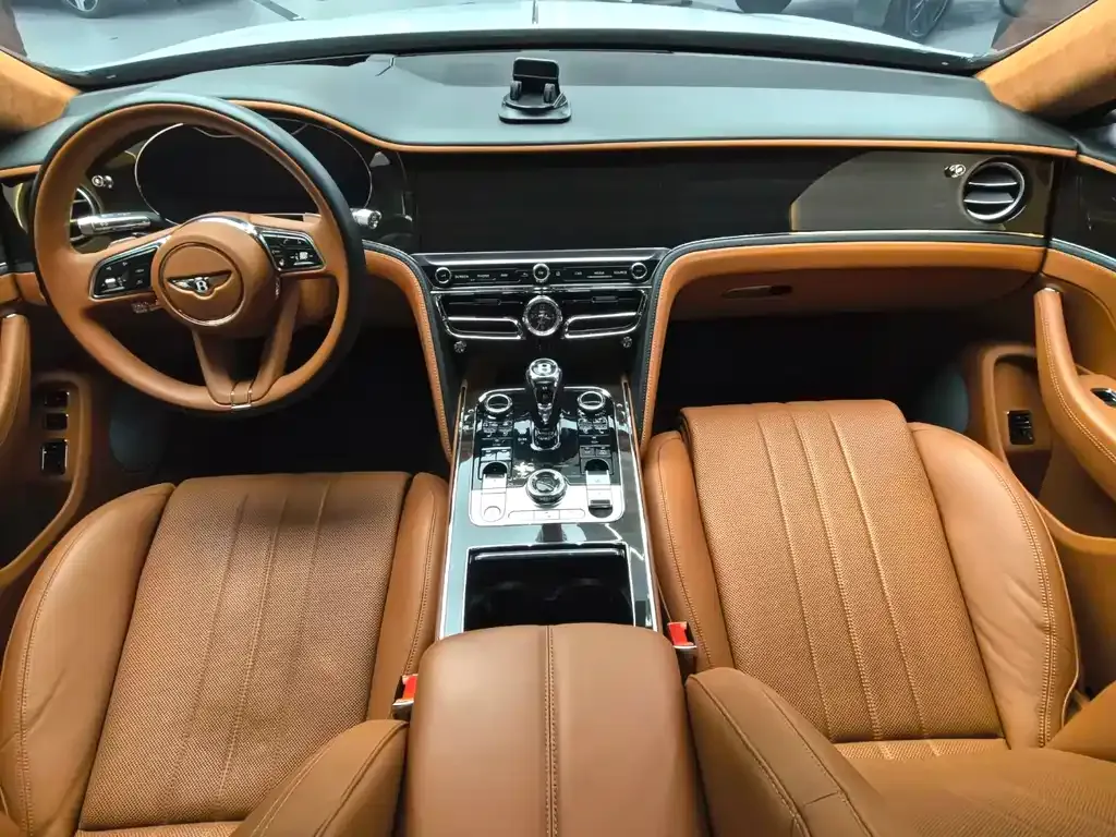 Bentley Flying Spur PHEV 2022 из CN, фото 10