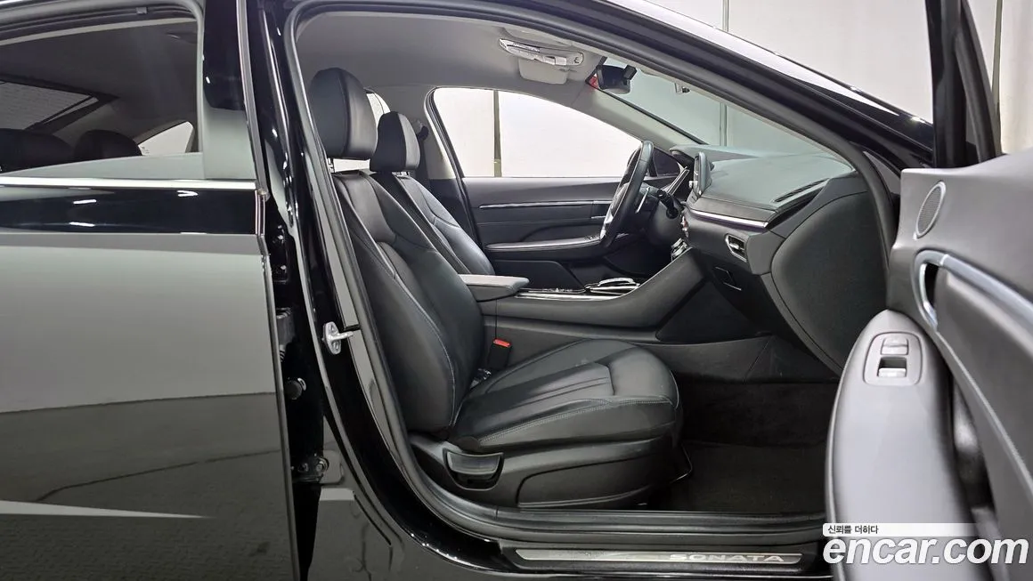 Hyundai Sonata 2023 из KR, фото 3