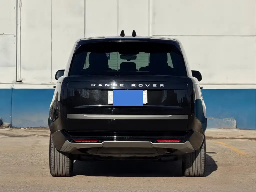 Land Rover Range Rover 2024 из CN, фото 2