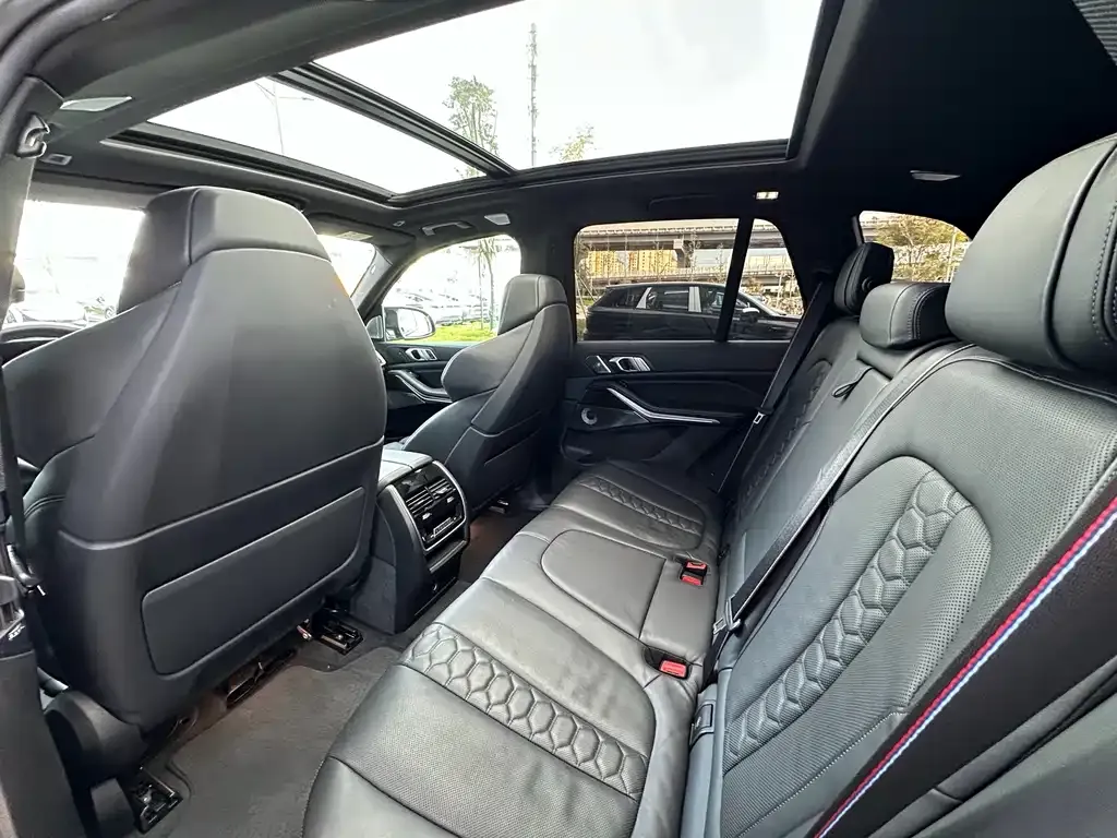 BMW X5 M 2021 из CN, фото 9