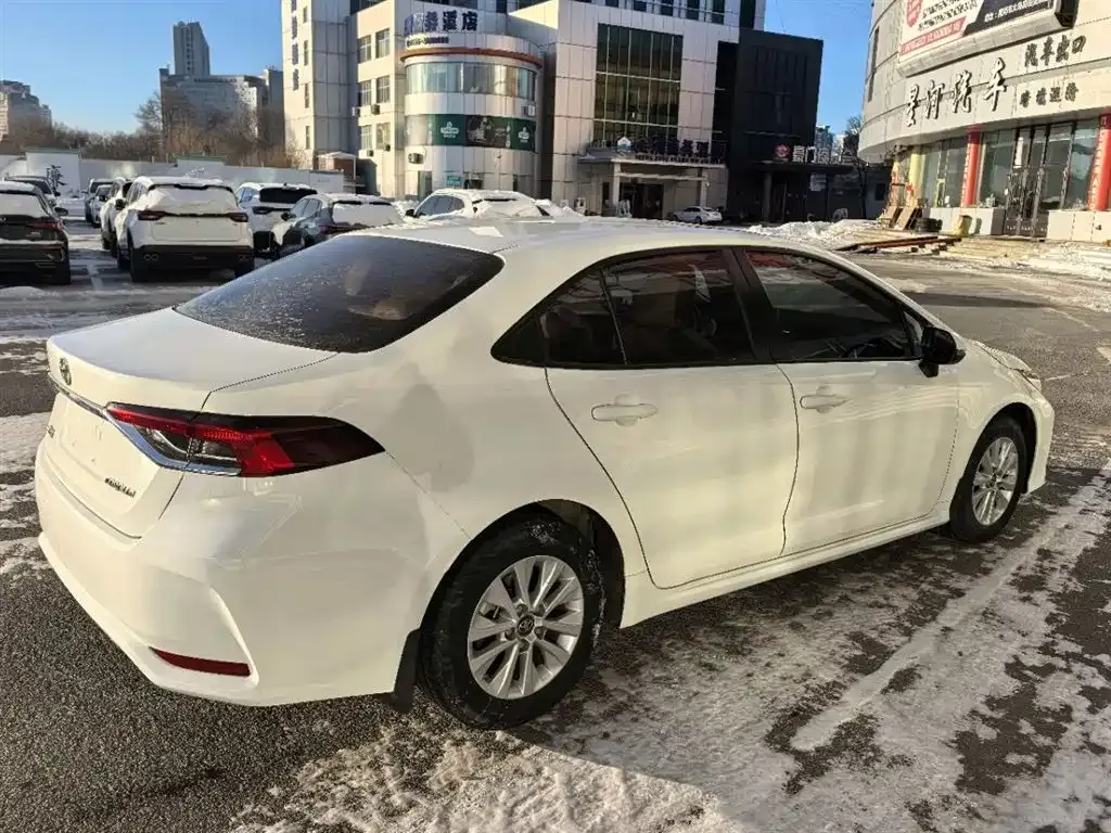 Toyota Corolla 2021 из CN, фото 2
