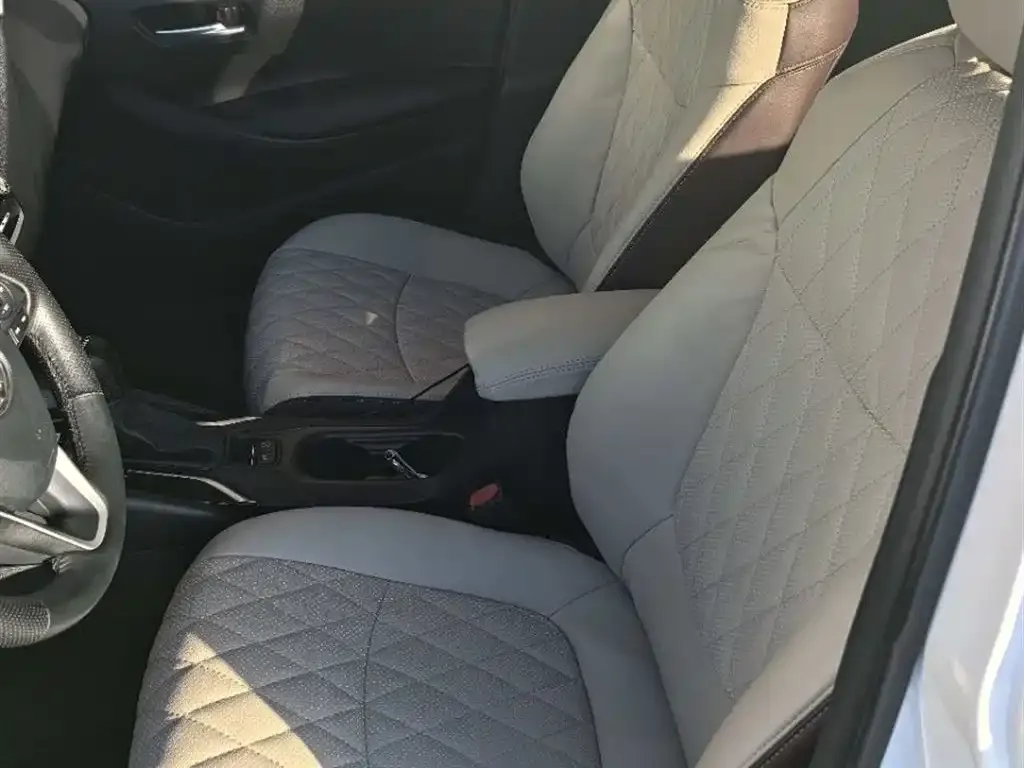 Toyota Corolla 2021 из CN, фото 3