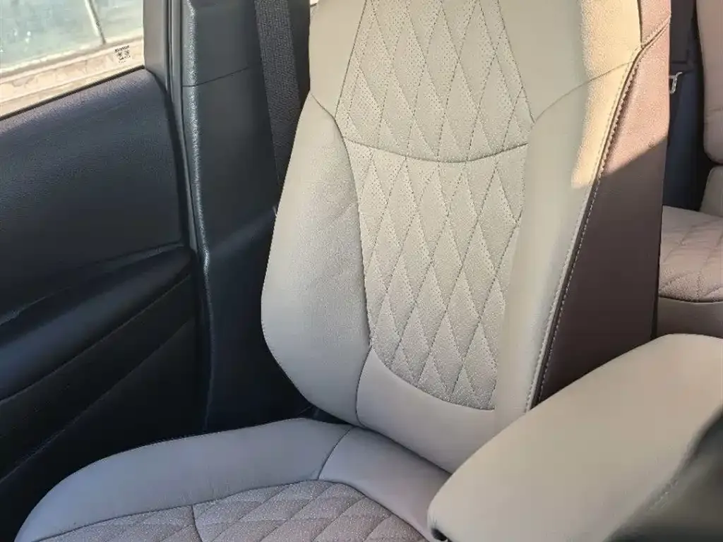 Toyota Corolla 2021 из CN, фото 5