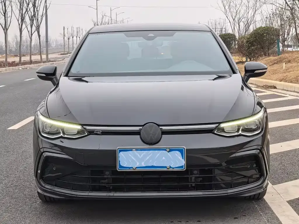 Volkswagen Golf 2022 из CN, фото 3