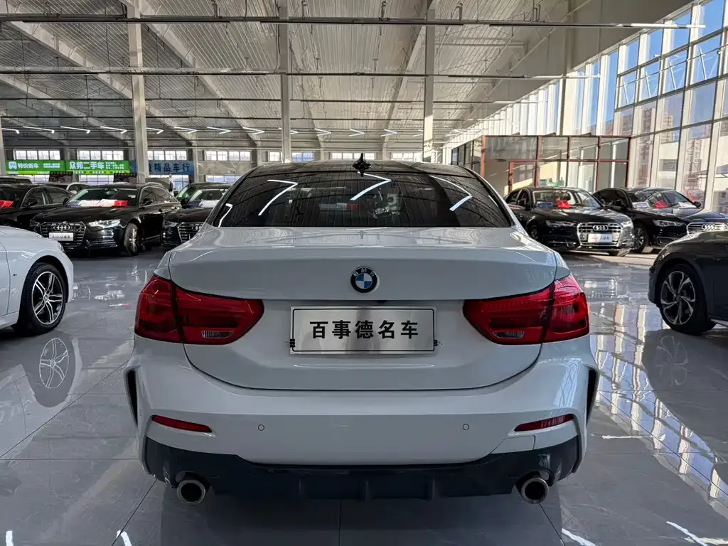 BMW 1 Series 2021 из CN, фото 4