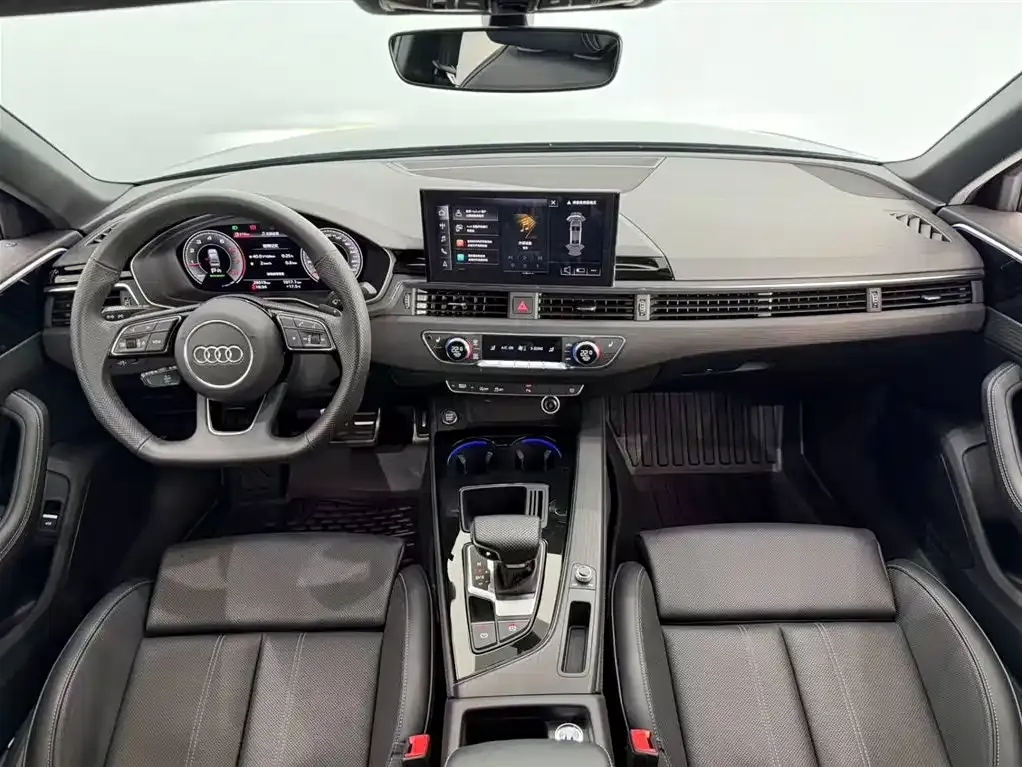 Audi A4L 2024 из CN, фото 9