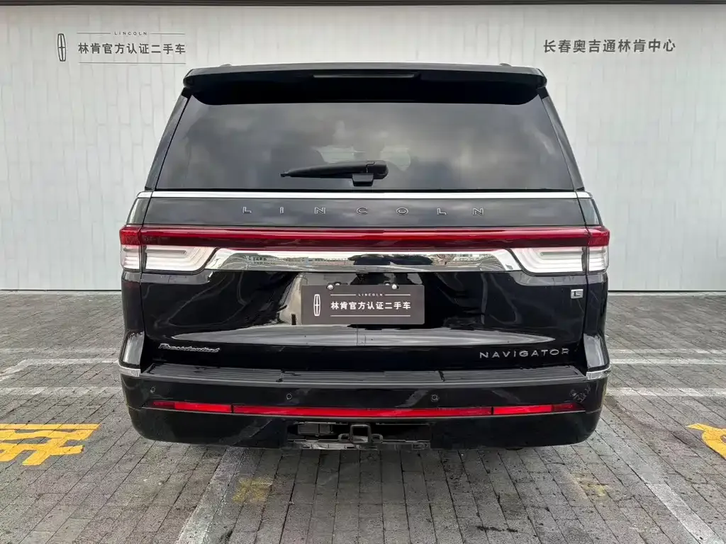 Lincoln Navigator — фото 2