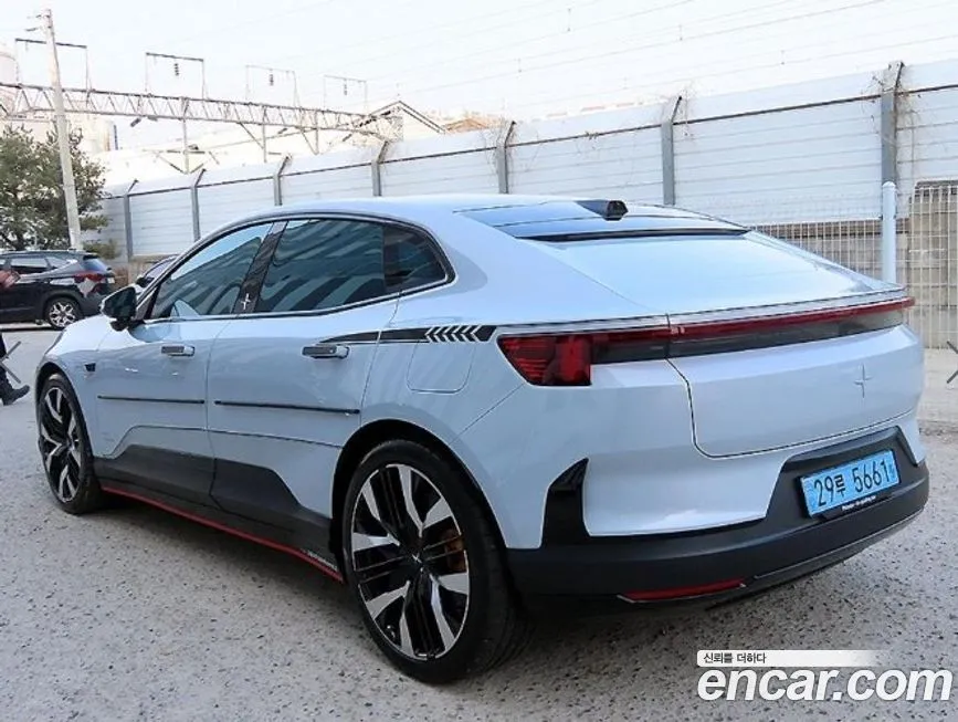 Polestar Polestar 4 — фото 2