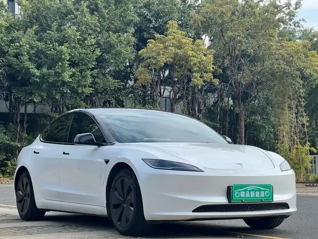 Tesla Model 3 2024 из CN, фото 9