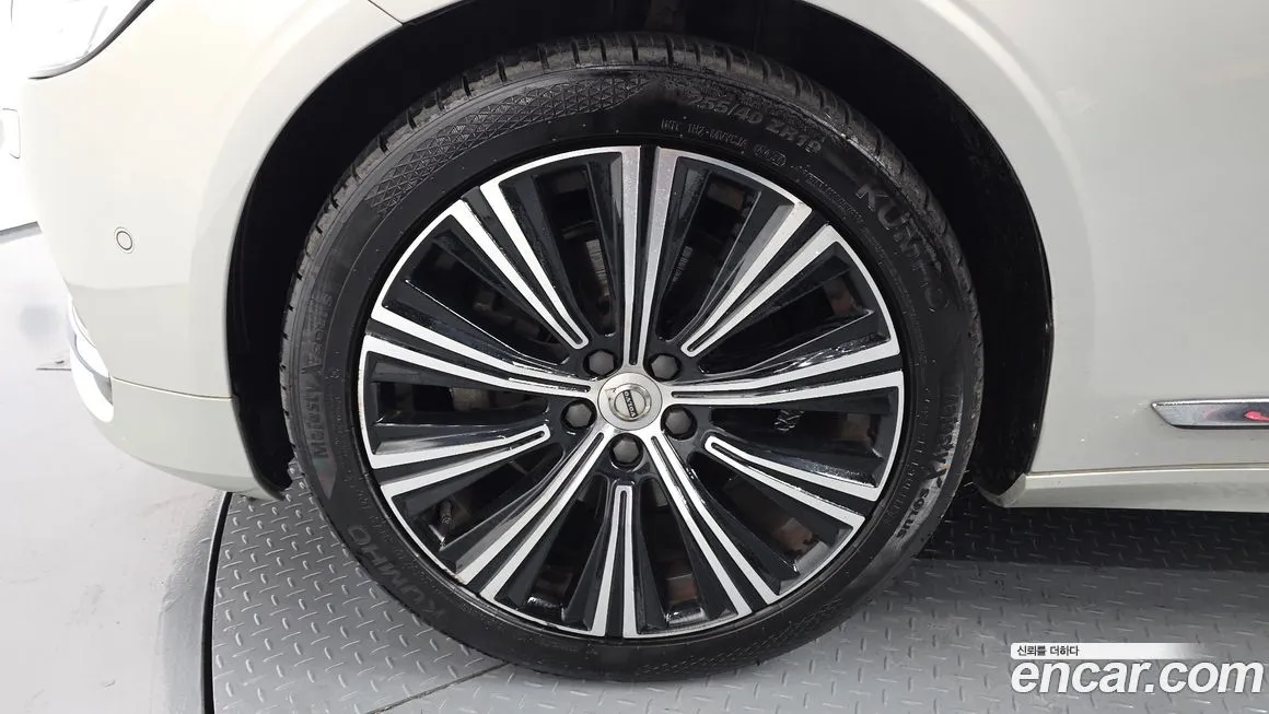 Volvo S90 2021 из KR, фото 6