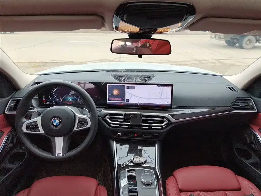 BMW 3 Series 2024 из CN, фото 5