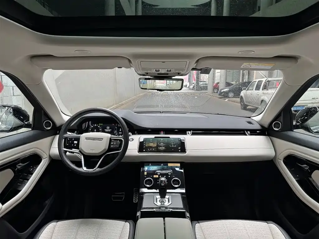 Land Rover Evoque — фото 5