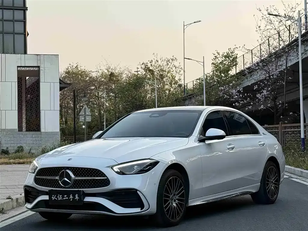 Mercedes-Benz C-Class — фото 10